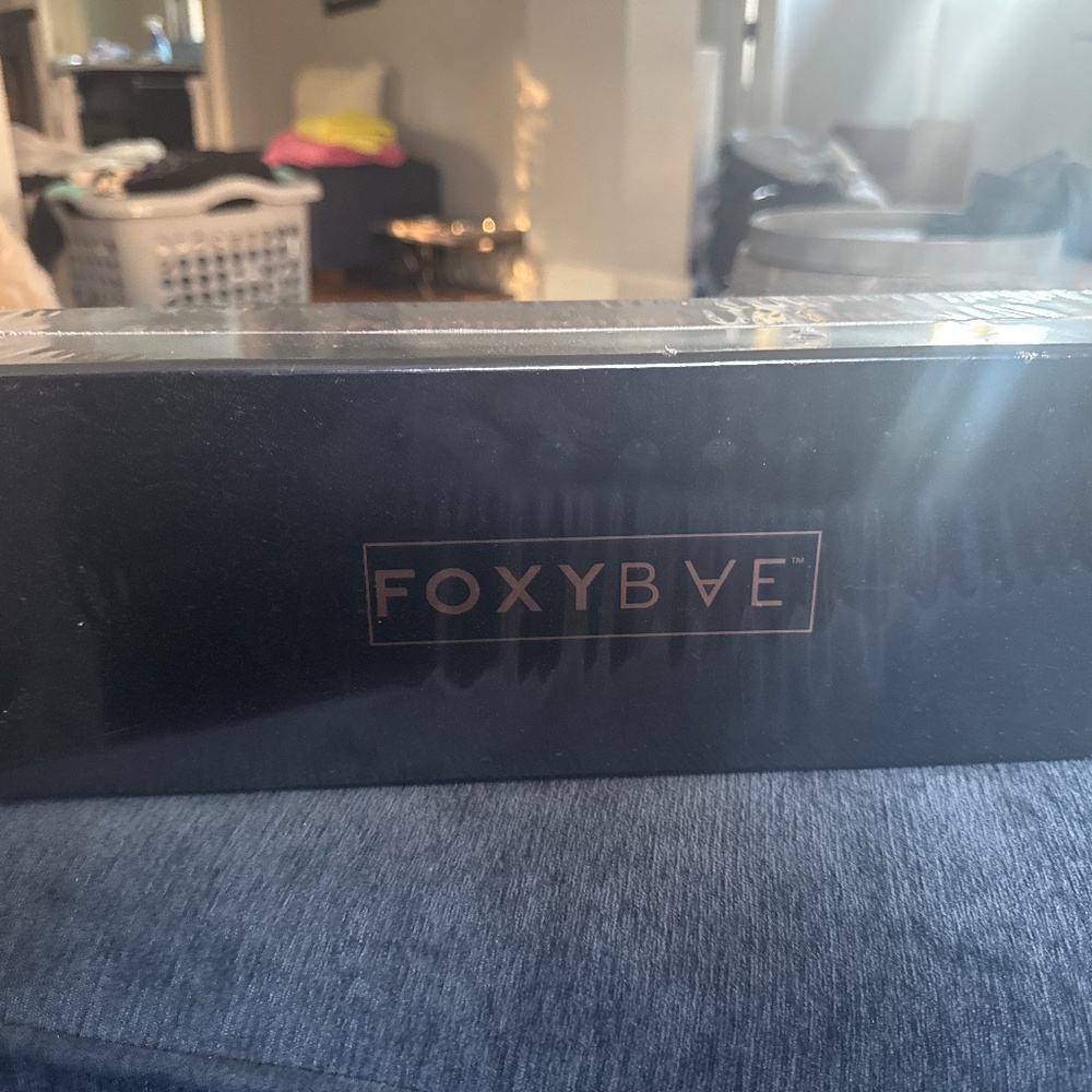 Brand new foxybae rose gold blow out brush
